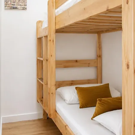 Apartment Atelier D'artiste Marais Paris, 3 Chambres, Cour Privee Calme Paris